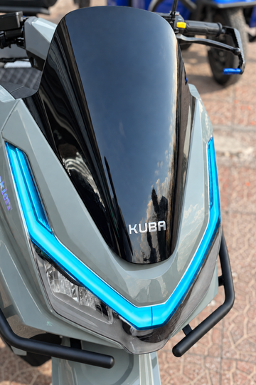 Kuba XRS Scooter için Far Filmi Far Tasarım Sticker (Sağ ve Sol)