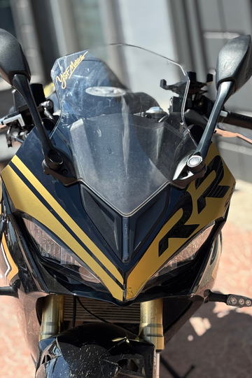 RKS QJMOTOR SRK400 için RR Kafa Detay Sticker Seti (3 Parça)
