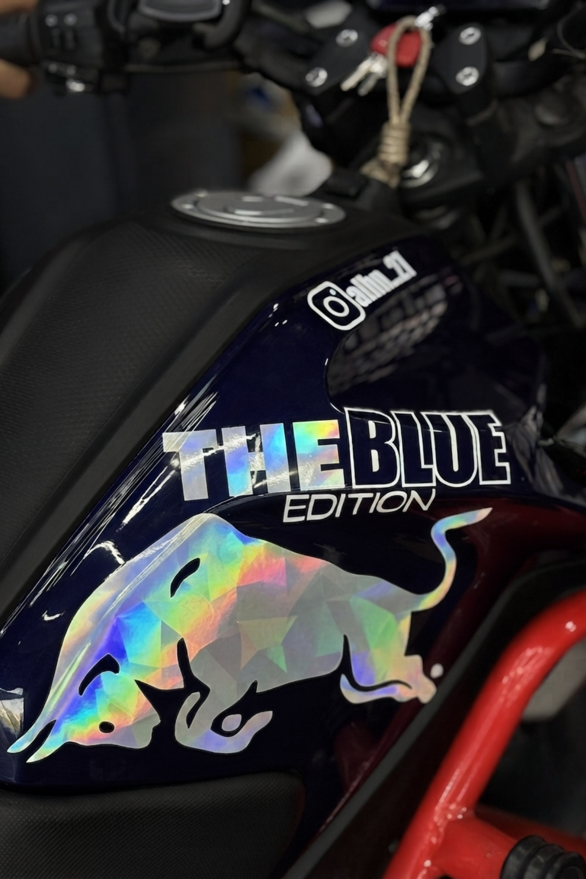 Motosiklet ve Kask için Boğa The Blue Edition Sticker Seti