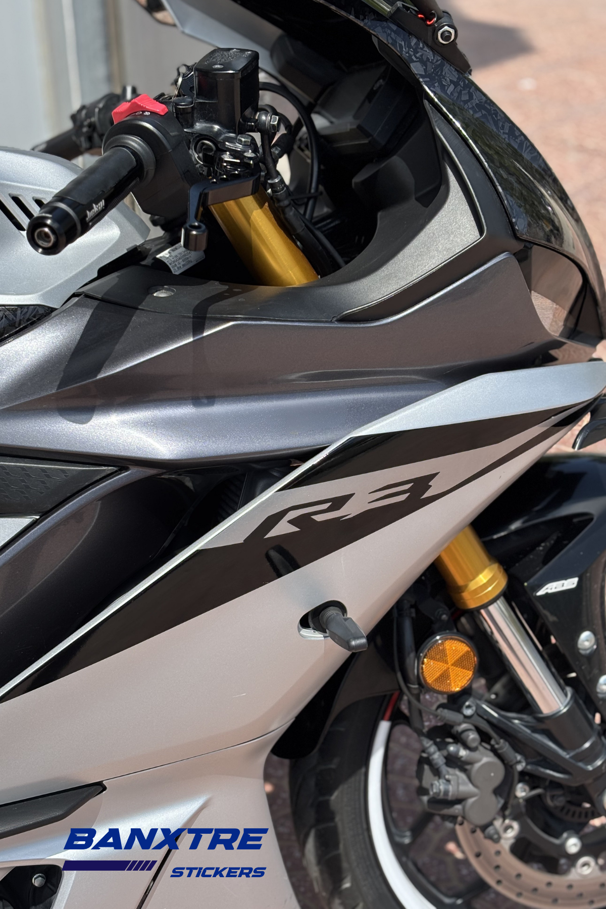YAMAHA R25-R3 uyumlu Orijinal R3 Sticker Seti (Sağ ve Sol)