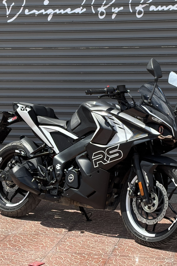 Bajaj Pulsar RS200 için Beyaz Renk Komple Reflektörlü Sticker Seti