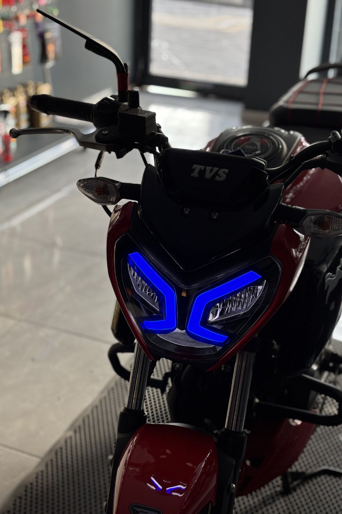 TVS Raider Gündüz Farı için Renkli Far Filmi Sticker