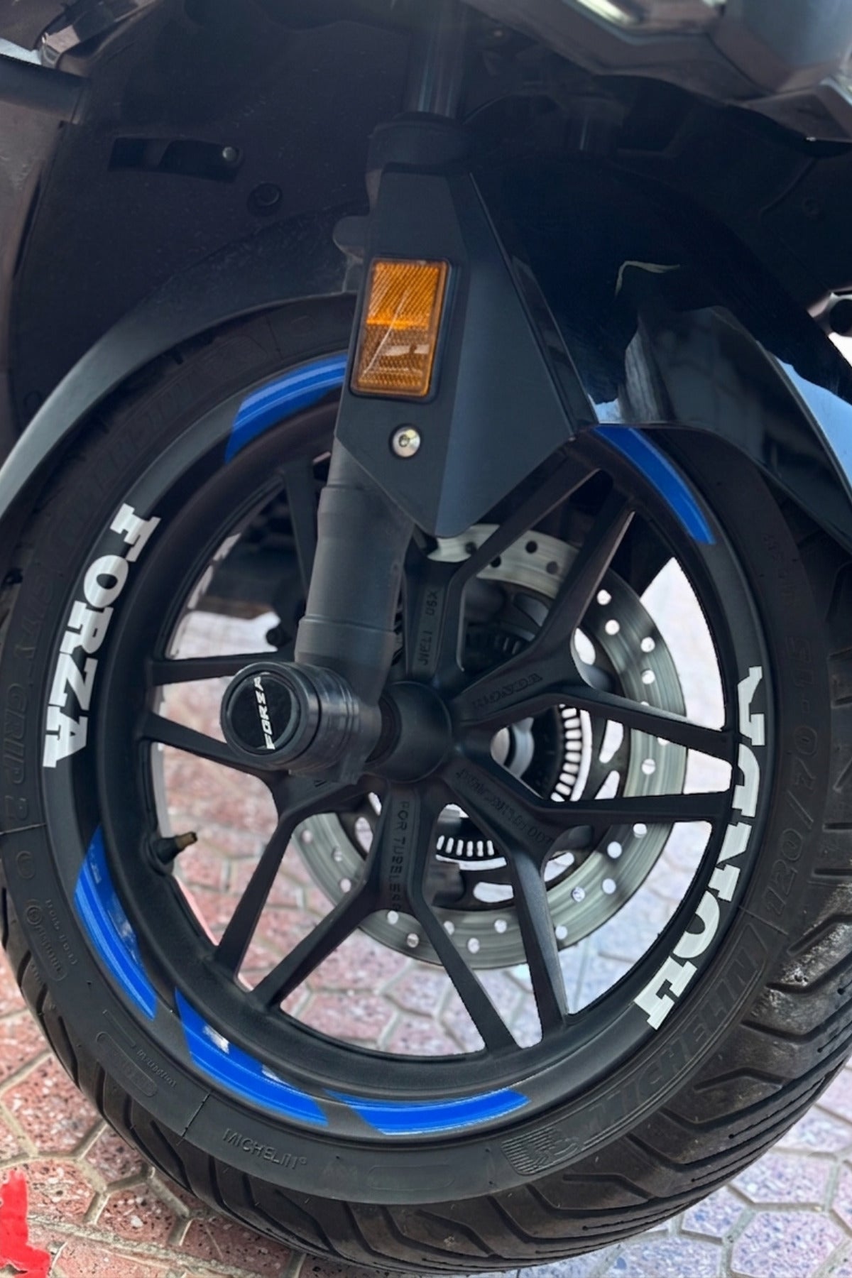 Honda Forza için 13 Inch Tüm Jantlara Uyumlu Jant Şeridi SETİ (16 Parça)