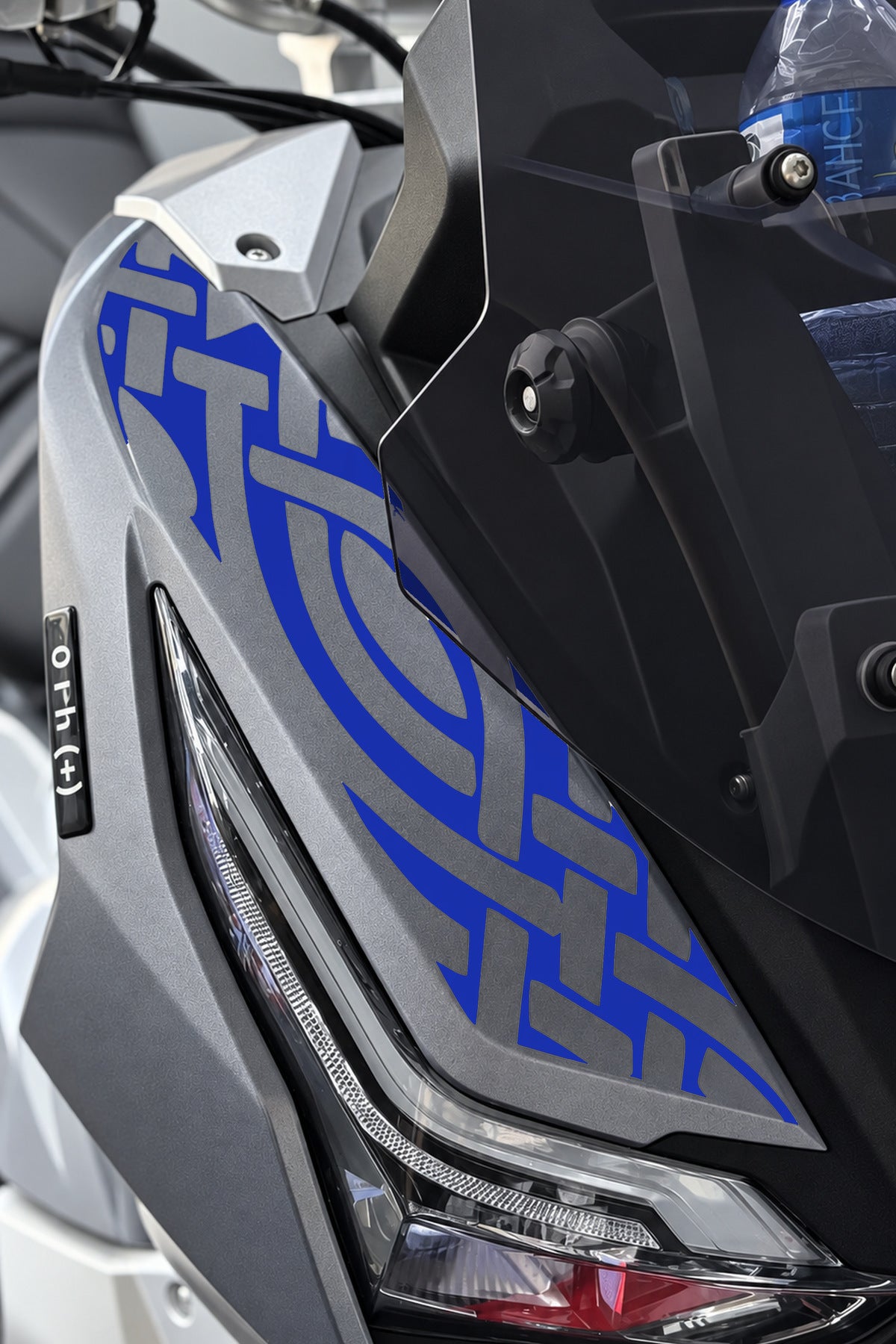 RKS Freccia Scooter için Ön Panel Tribal Desen Sticker Etiket ( 1 Adet)
