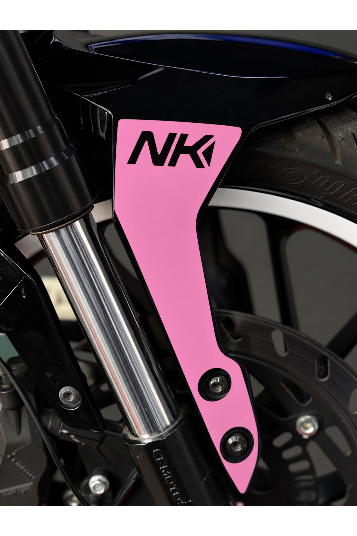 CFMOTO NK250 için NK YAZI Detaylı Çamurluk Yanı Detay Sticker (Sağ ve Sol)