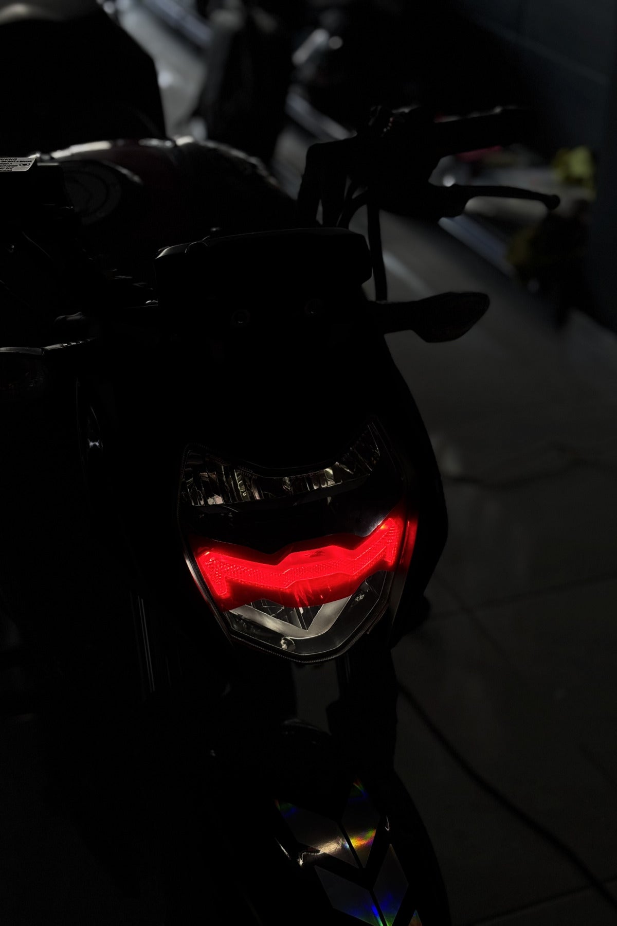 TVS Apache RTR 200 için Far Tasarım Folyosu Sticker
