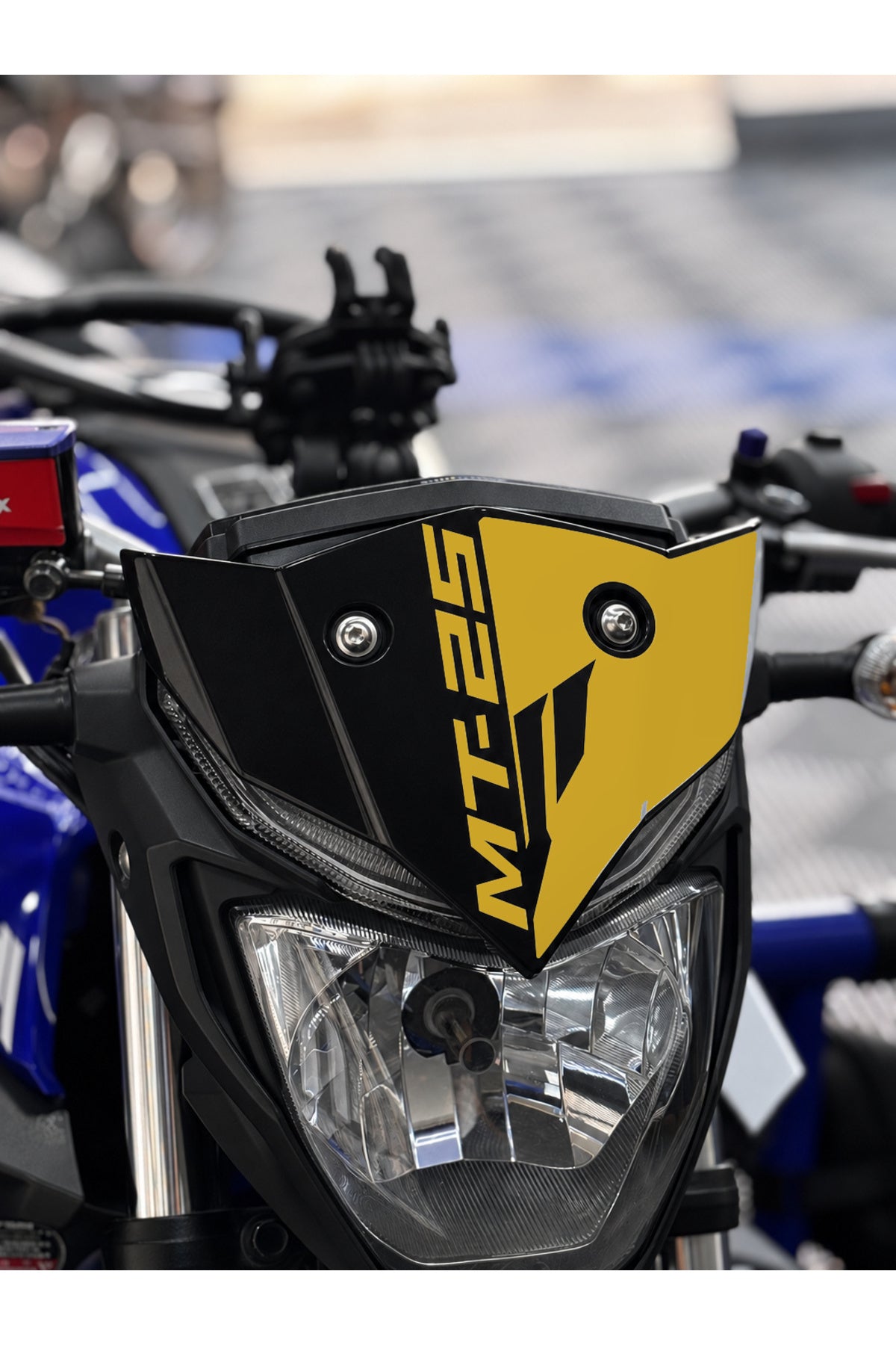 Yamaha MT-25 Eski Kasa için Yazılı-MT Logolu Kafa Detay Sticker