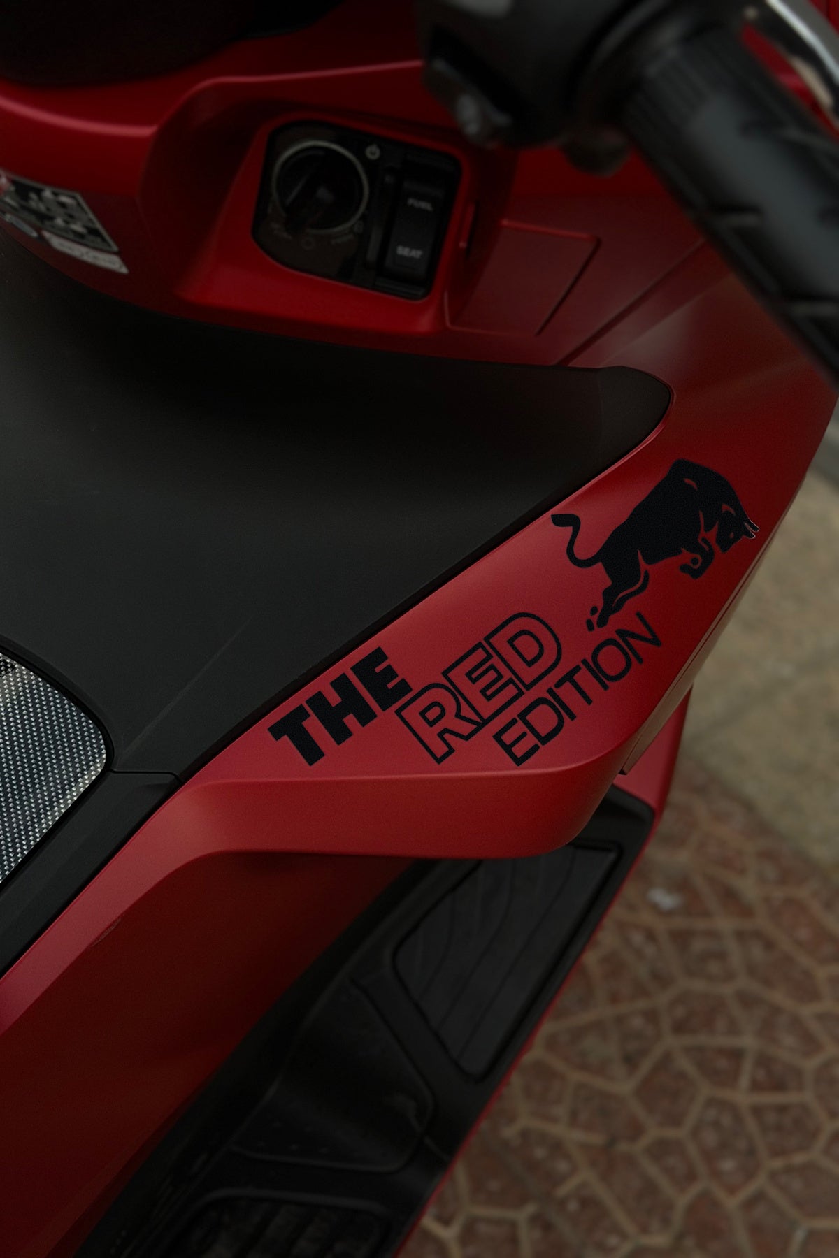Honda PCX için The Red Edition Boğa Enerji Sticker Etiket (1 Adet)