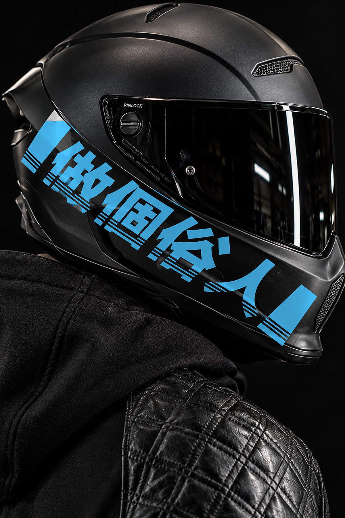 Motosiklet ve Kask için Çince Kanji Harfler Sticker Etiket (1 Adet)