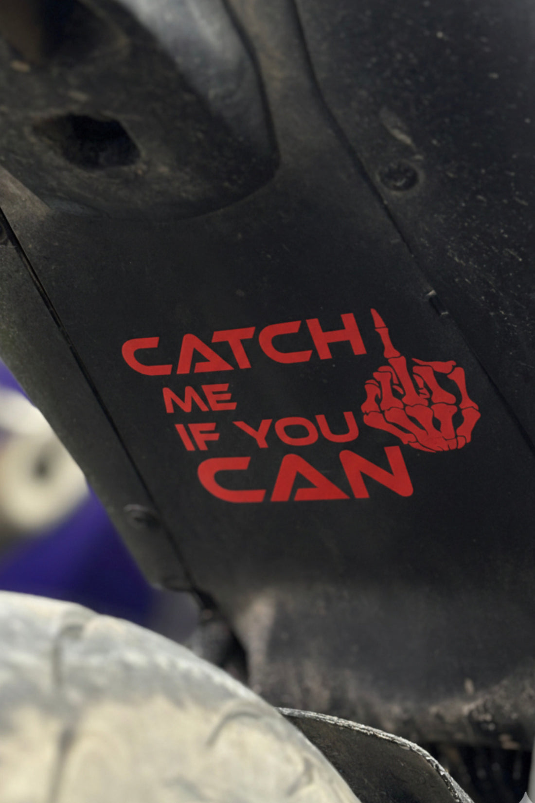 Motosiklet ve Depo için Catch me If You Can Orta Parmak Sticker (14CMx10CM)