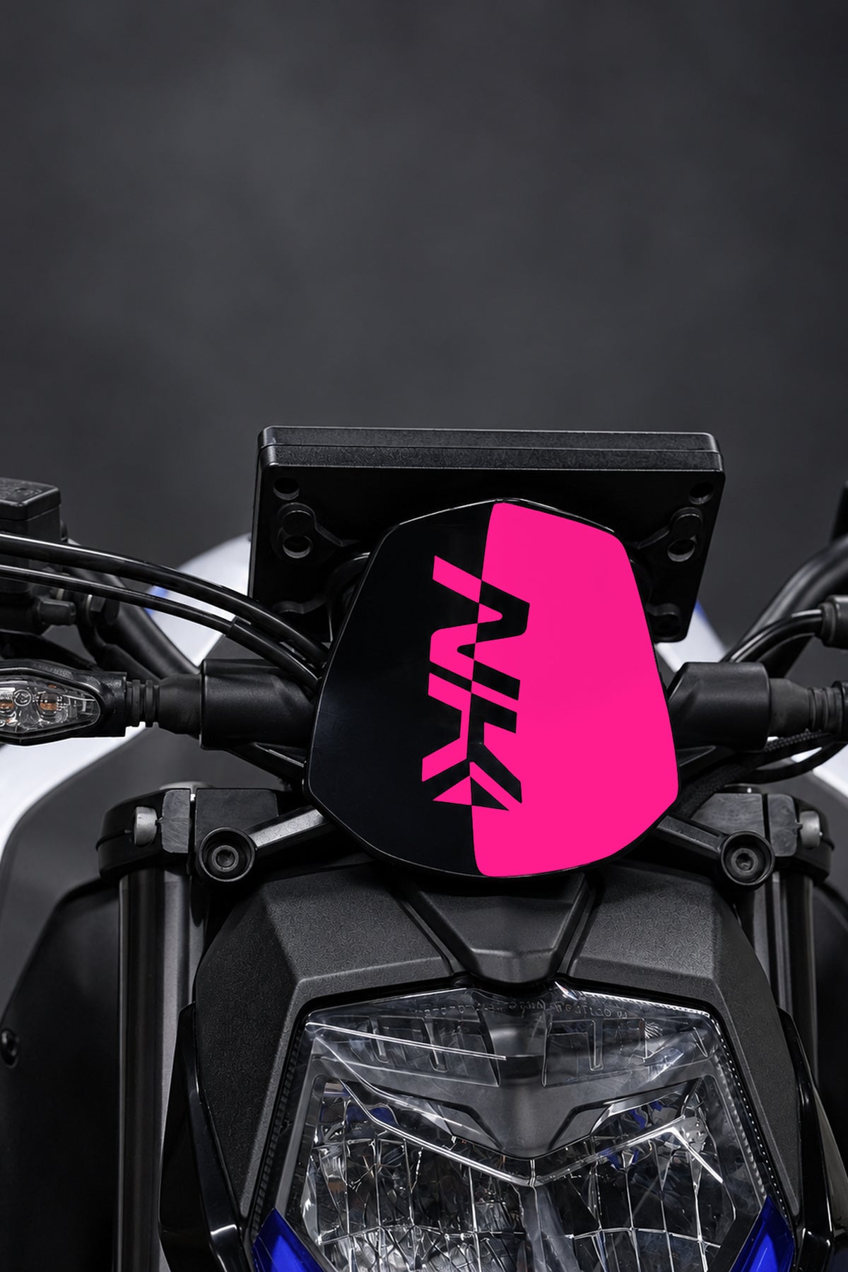 CFMOTO NK250 için Siperlik için NK Yazılı Kafa Detay Sticker (1 Adet)