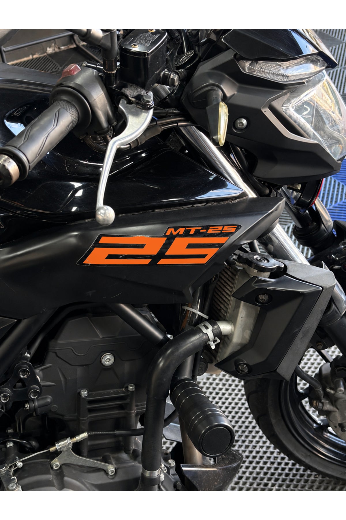 Yamaha MT-25 Eski Kasa için Orijinal Renkli Sticker Seti (Sağ ve Sol )
