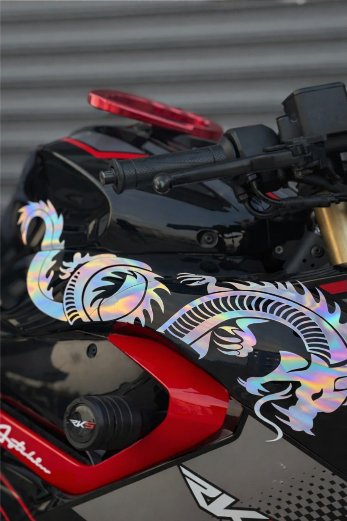RKS SRK125 için Tam Uyumlu Ejder Desenli Sticker Seti