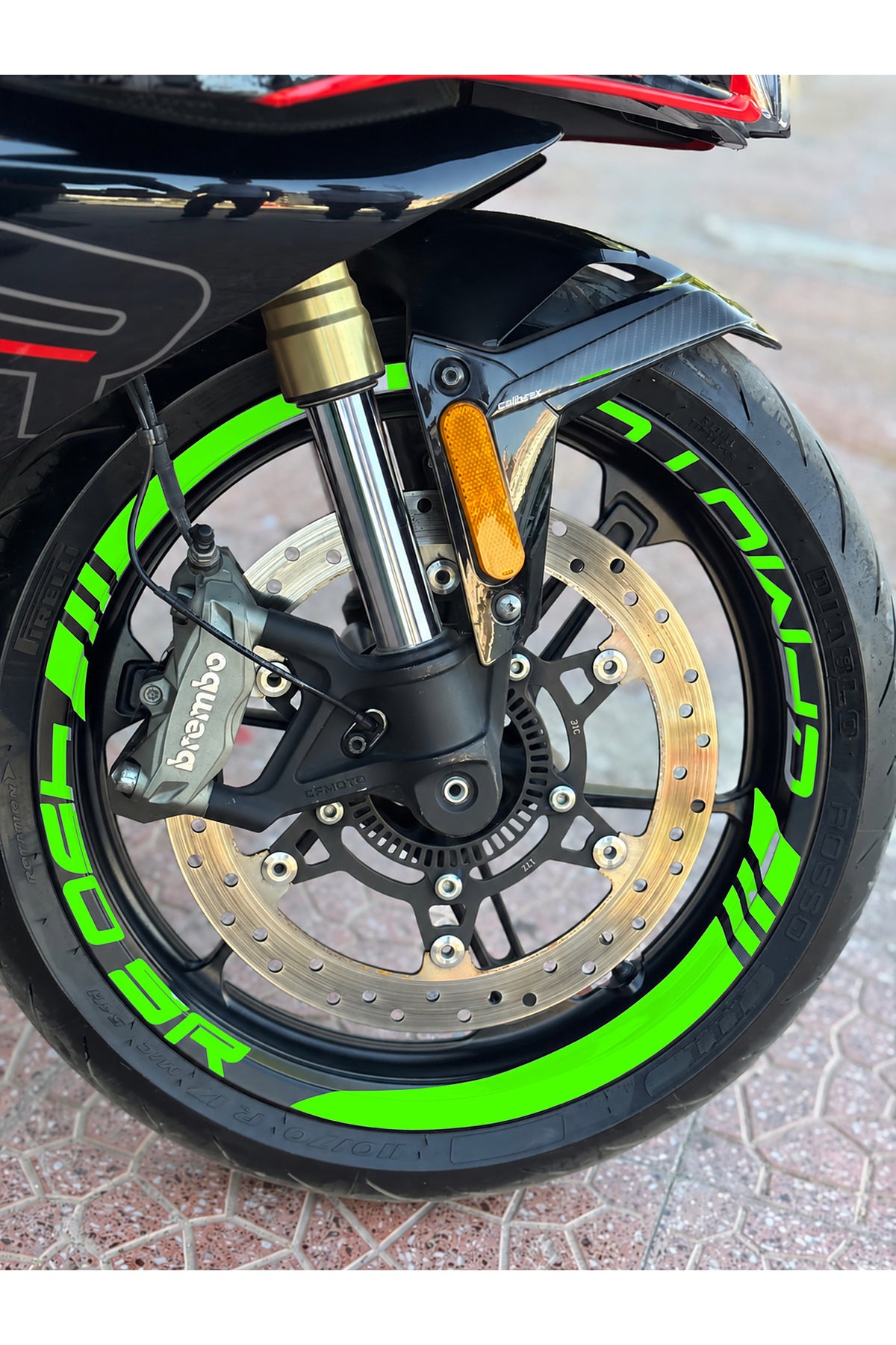 CFMOTO 450SR için Kalın Kesikli+Yazılı Jant Şeridi Sticker Seti (16 Parça Ön Arka Yeterli)