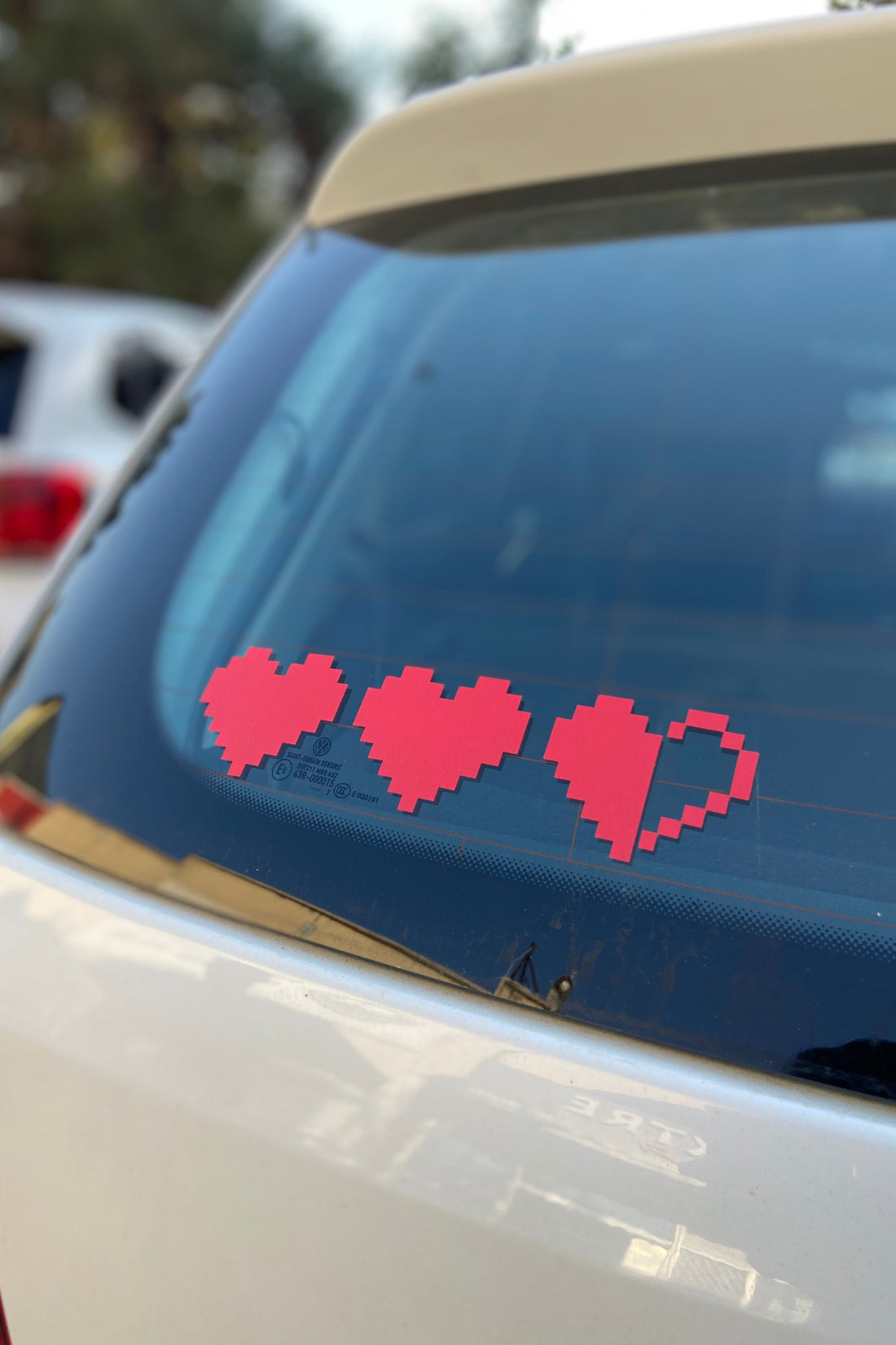 Araba ve Motor için 3'lü Kırmızı Piksel Kalp Sticker Etiket 20CMx5CM (1 Adet)