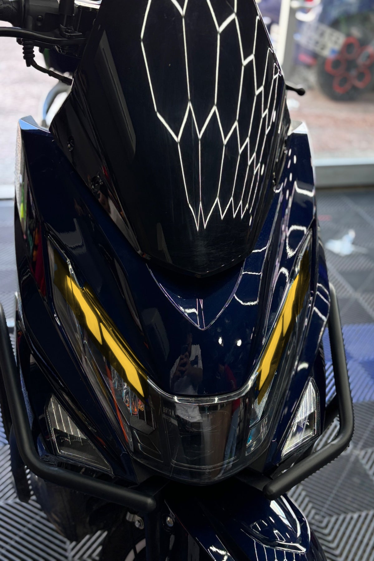 Mondial Fuzion Scooter için Hazır Kesim Far Tasarım Far Renklendirme Film Sticker