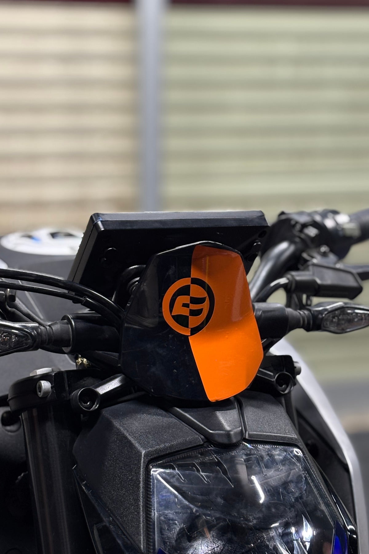 CFMOTO NK250 için Ön Siperlik Detay Sticker