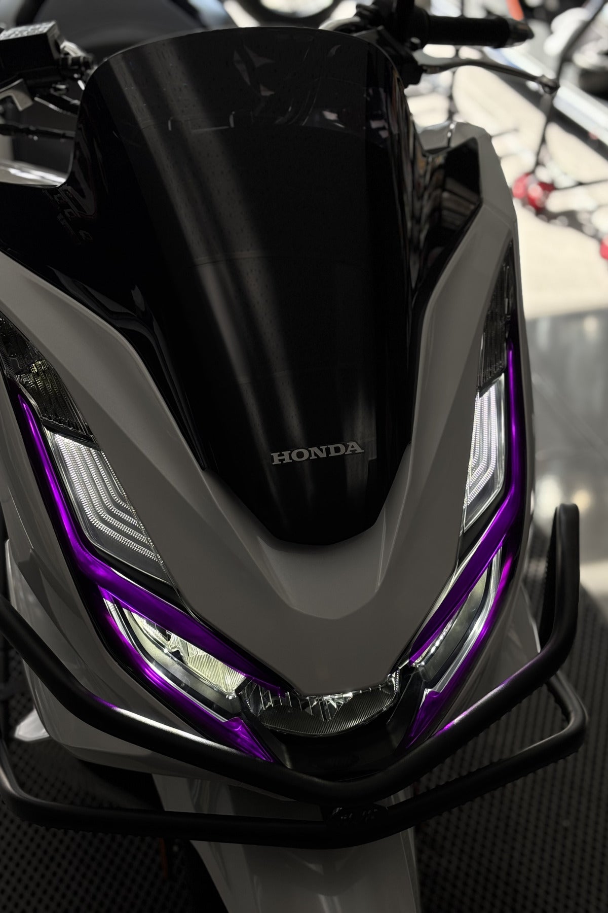 Honda PCX Gündüz Led için Far Tasarım Folyosu Sticker