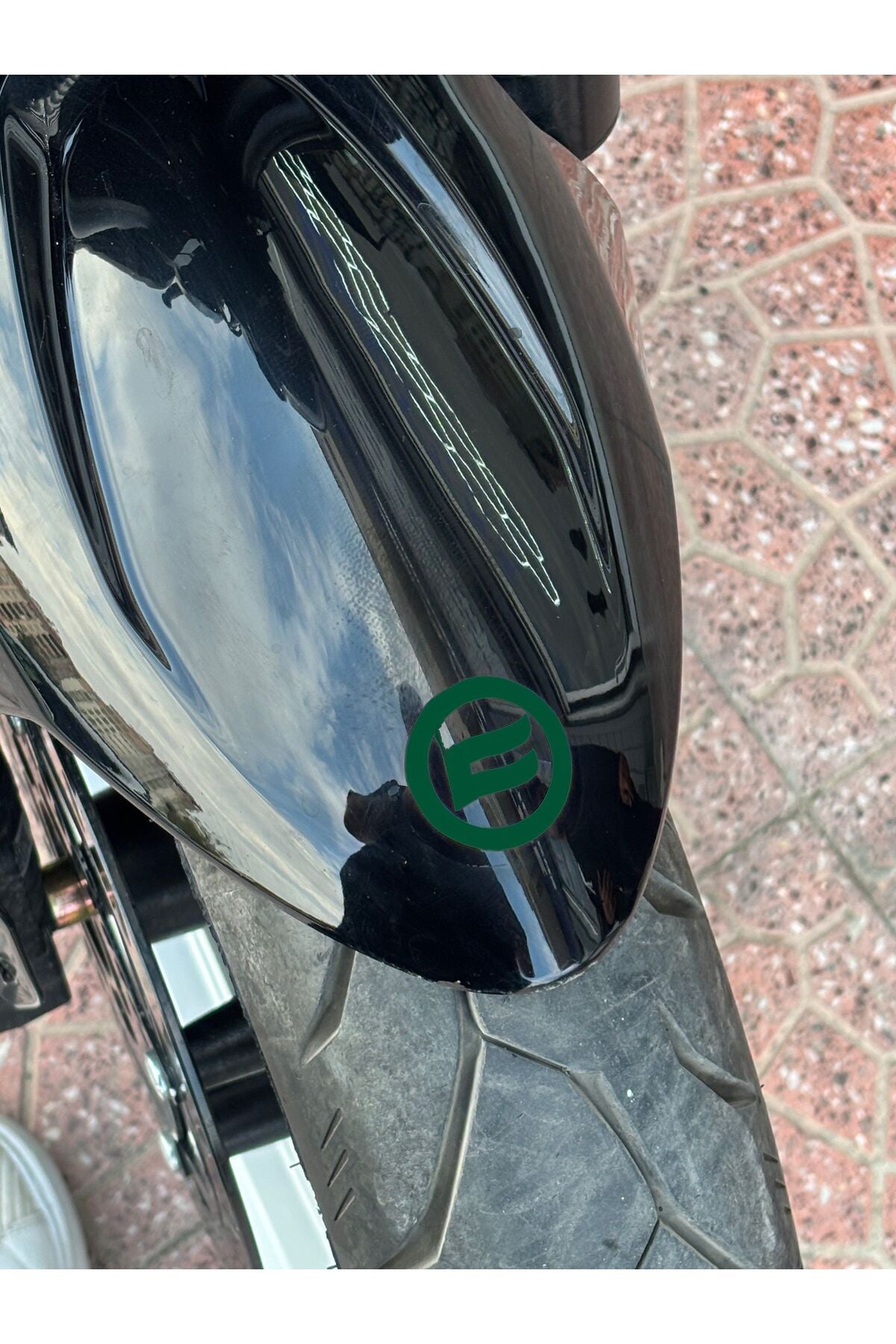 CFMOTO Ön Çamurluk için 3.5CMX3.5CM Logo Sticker Etiket (1 Adet)