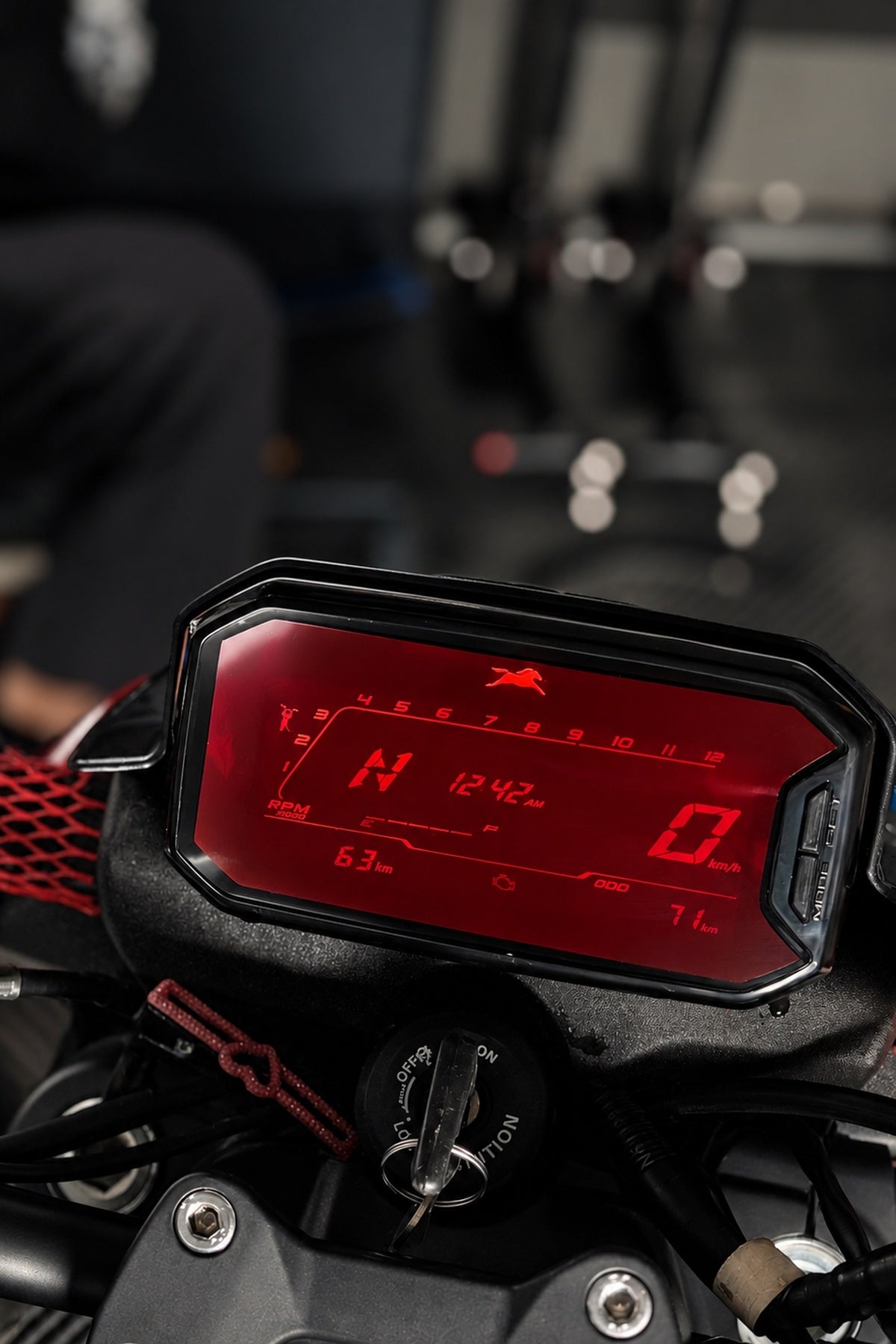 TVS Raider 125 için Gösterge Renklendirme Hazır Kesim Şeffaf Renkli Film Sticker