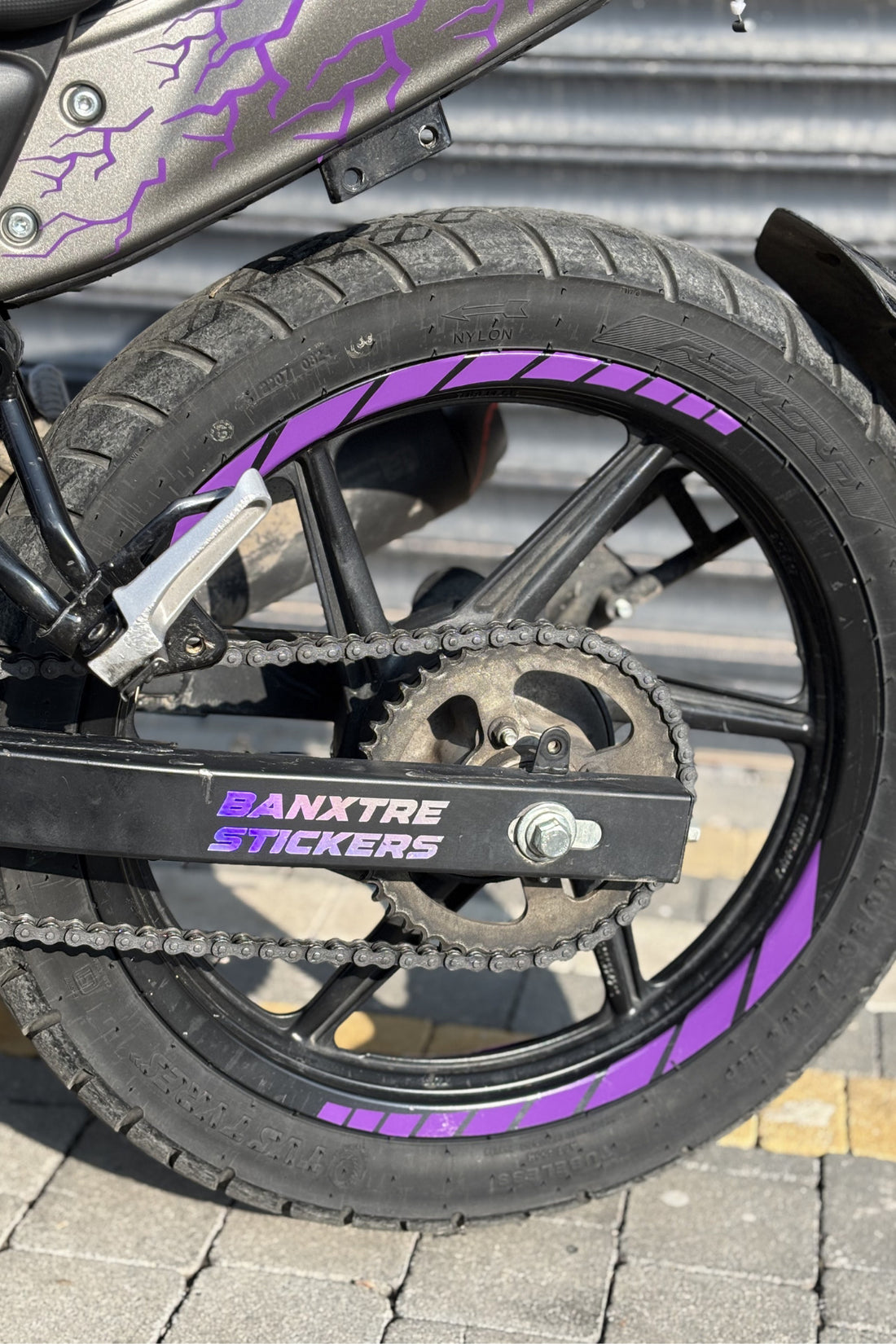 Motor Jantı için Oracal Mor Renk Jant Şeridi Seti (8 Parça ) (Tüm Motorlara Uyumlu)