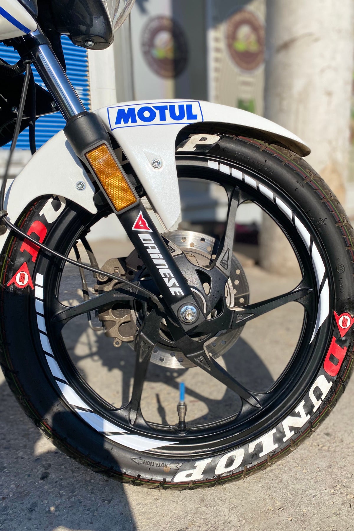 Tüm Motorlara Uyumlu  Dekoratif Parlak Beyaz Renk Jant Şeridi Seti (Toplam 8 Adet Şerit)