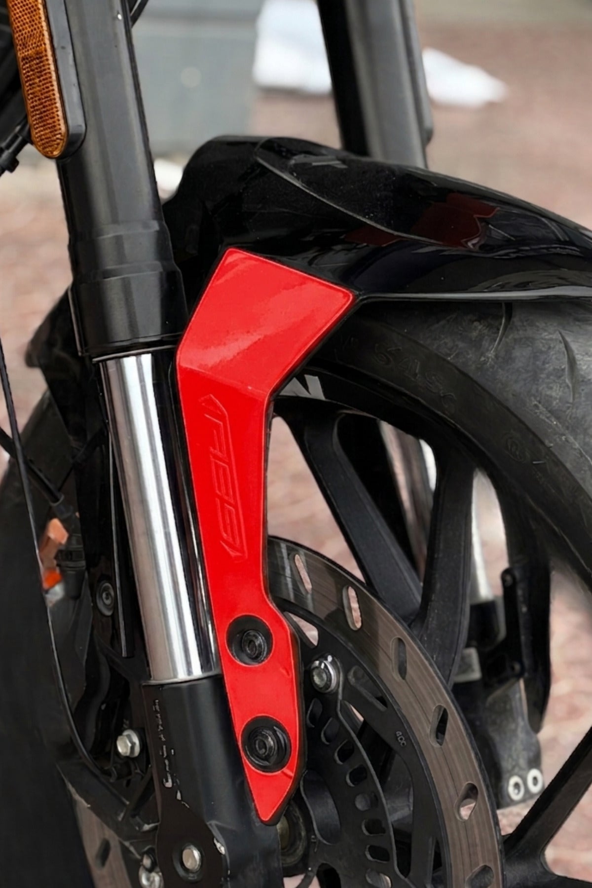CFMOTO NK250 için Çamurluk Yanlarına Uyumlu Sticker Seti (Sağ ve Sol)
