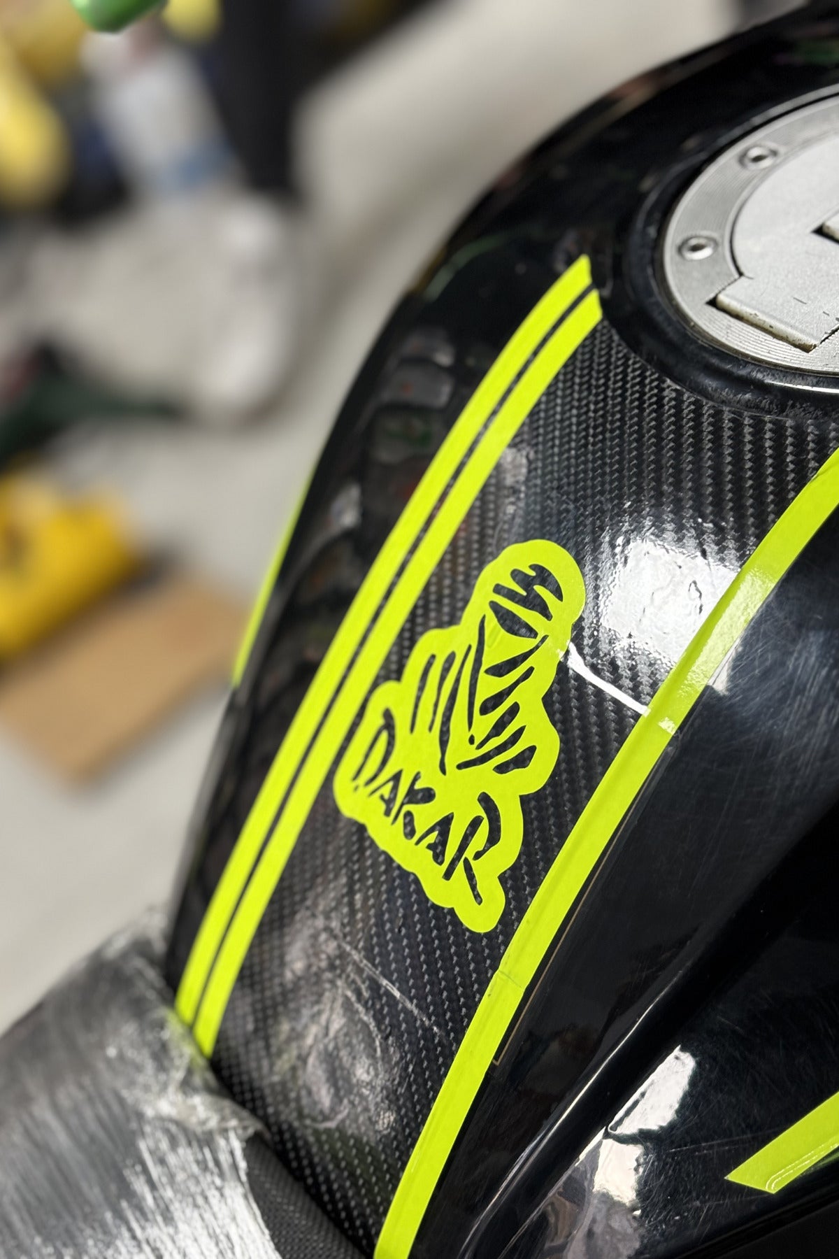 Motor-Araba-Kask için Neon Sarı Dakar Rally Sticker Etiket (1 Adet)