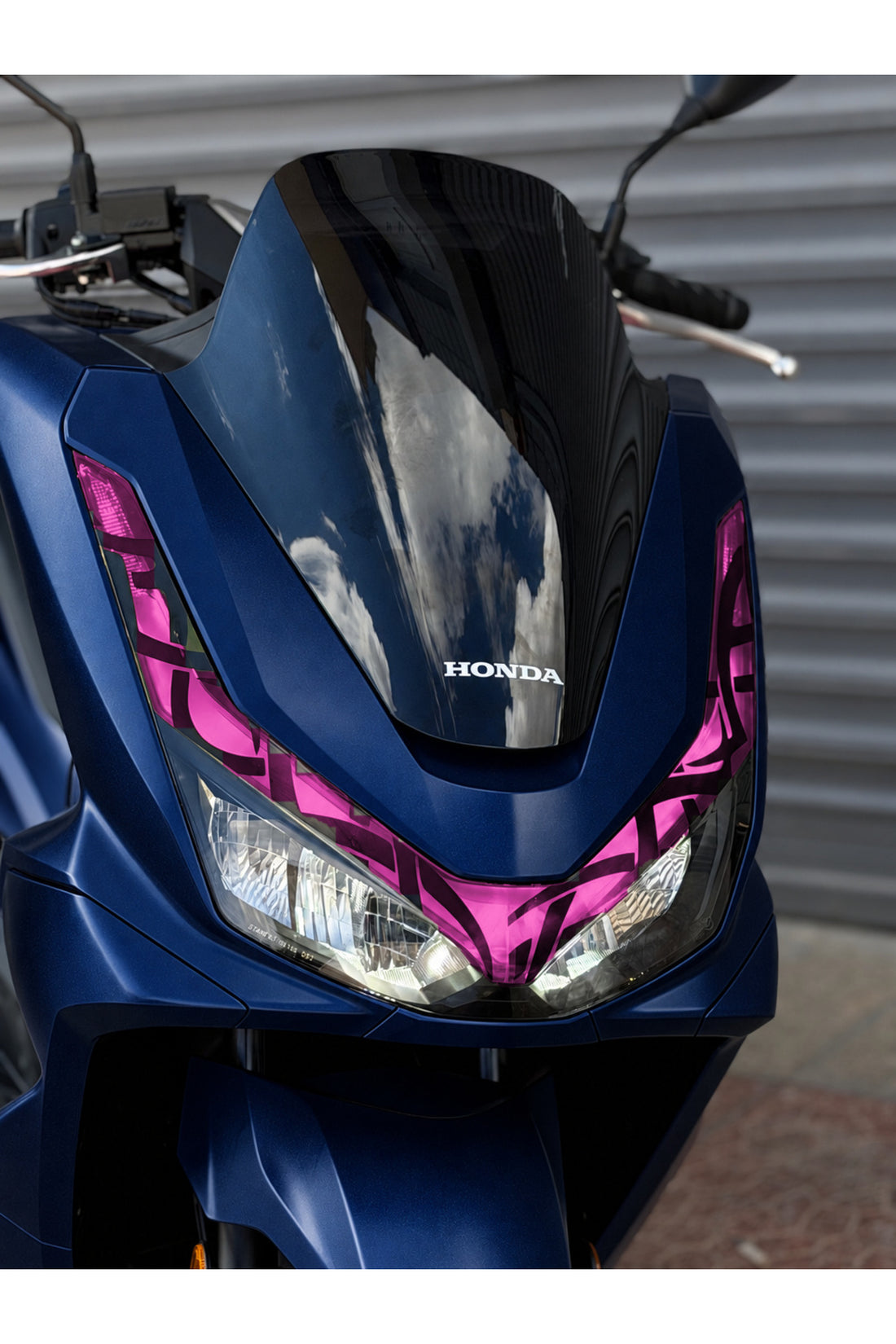 Honda PCX Deluxe için Tribal Dövme Desenli Far Filmi Far Tasarım Sticker (2025-2026 Uyumlu)