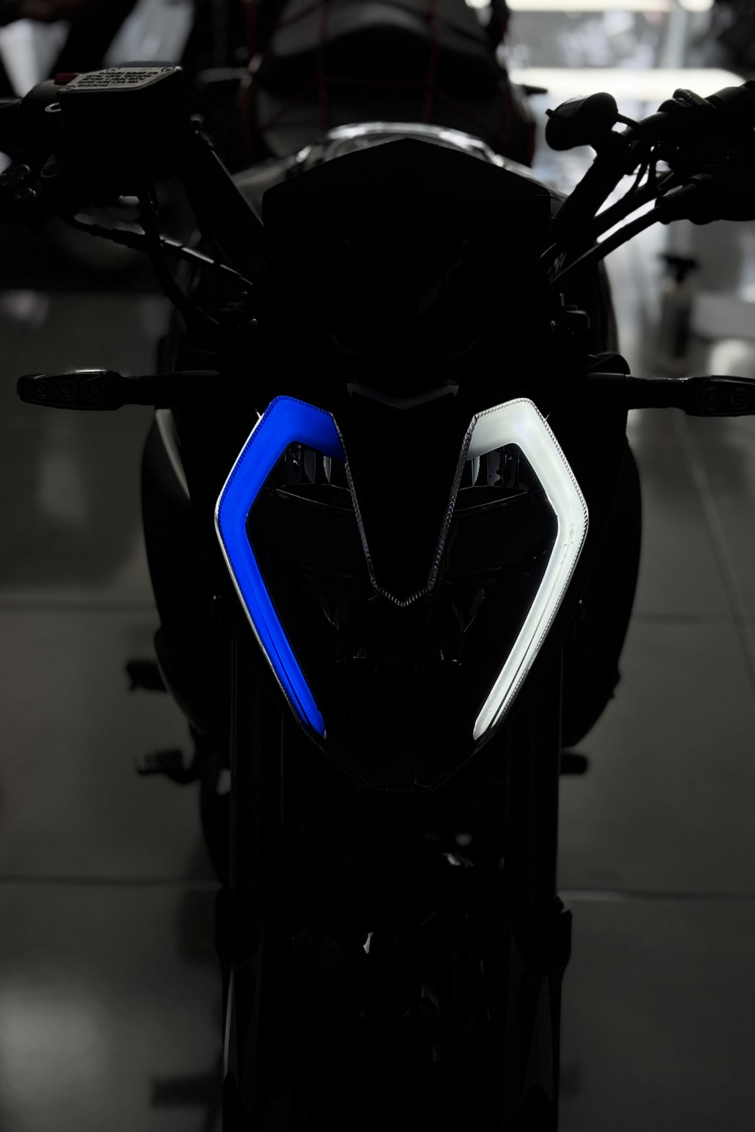 Benelli 125S ve RKS RK125-S için Far Tasarım Filmi Sticker