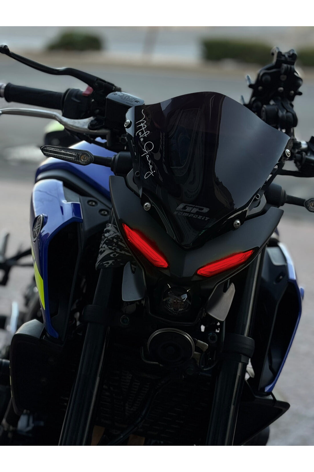 Yamaha MT-25 Uyumlu Far Renklendirme Hazır Kesim Far Tasarım Far Filmi Sticker (Sağ ve Sol)