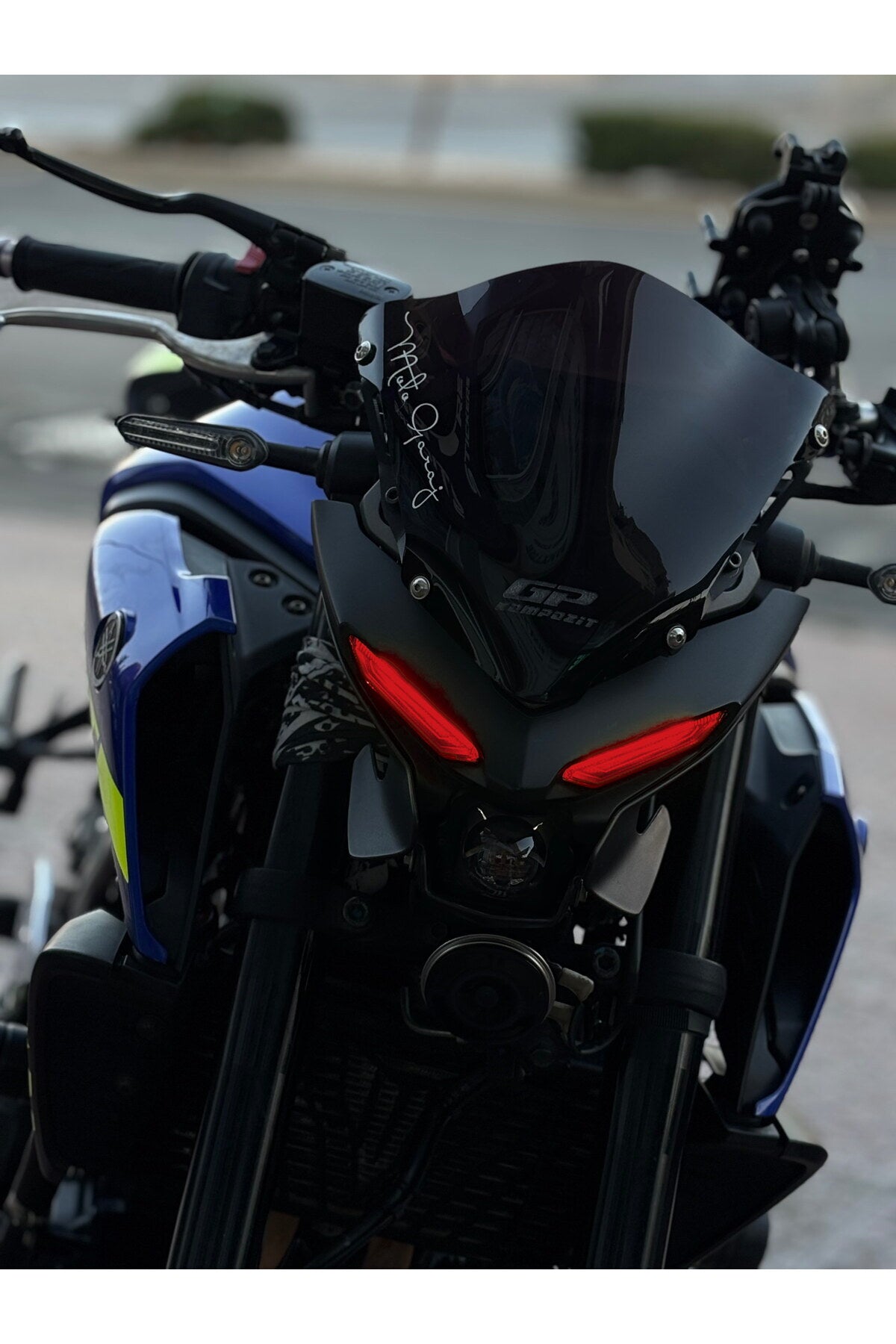 Yamaha MT-25 Uyumlu Far Renklendirme Hazır Kesim Far Tasarım Far Filmi Sticker (Sağ ve Sol)