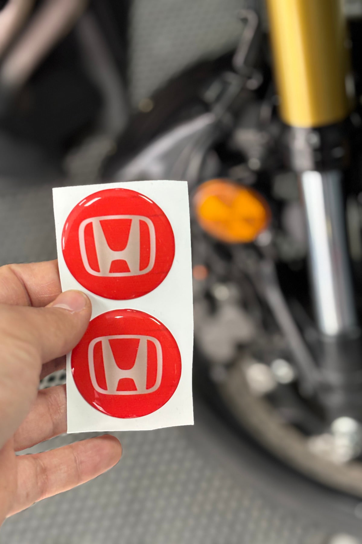 Motosiklet ve Kedigözü Reflektör için Kırmızı Honda Damla Sticker (2 Adet)
