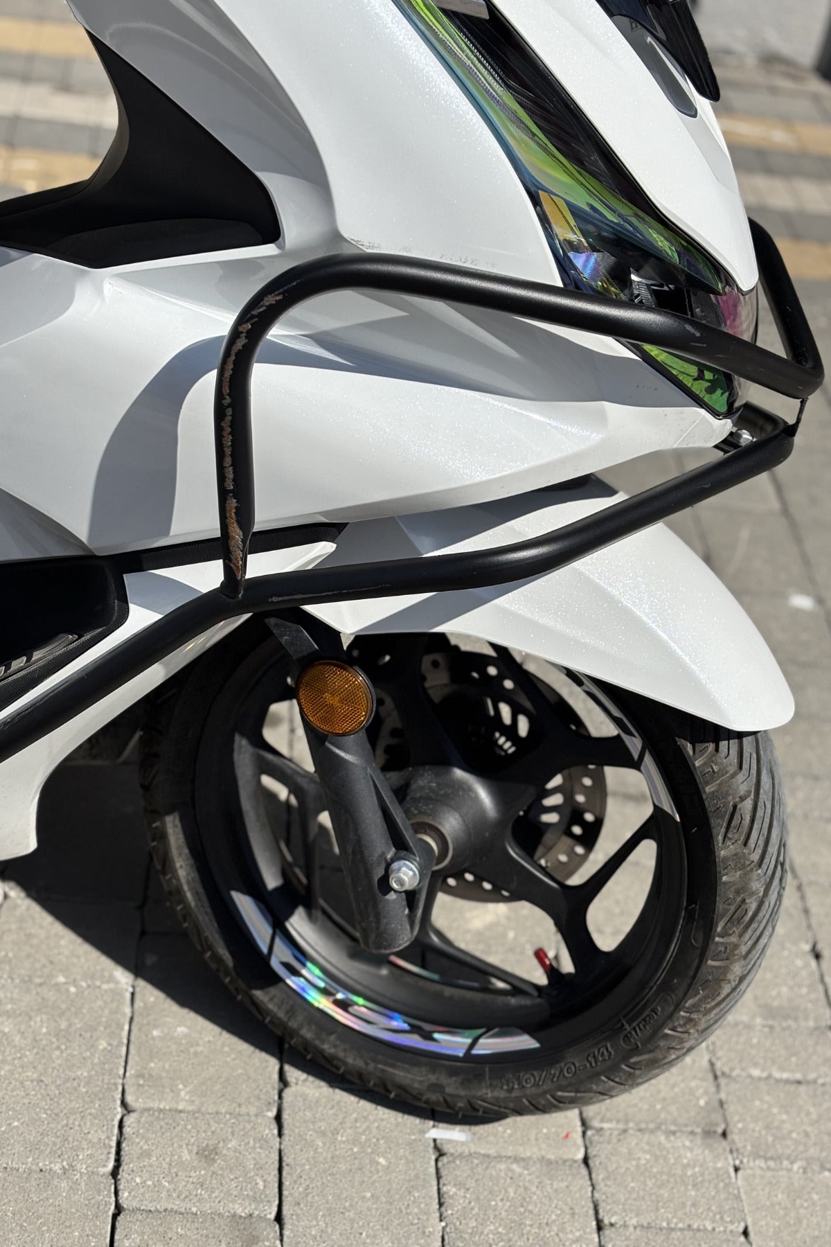 Honda PCX Tüm Yıllar için Uyumlu Hologramlı Jant Şeridi Sticker Seti (8'li)