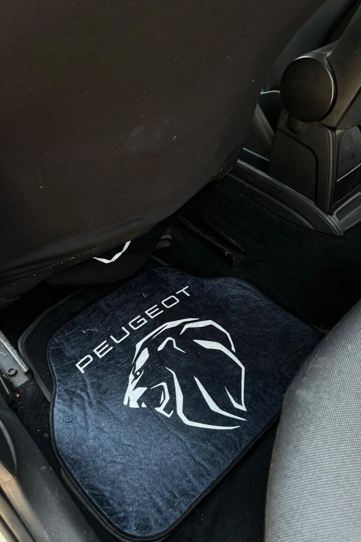Universal Tüm Araçlara Uyumlu Peugeot Renkli Oto Paspas Seti Ön ve Arka (4 Parça )