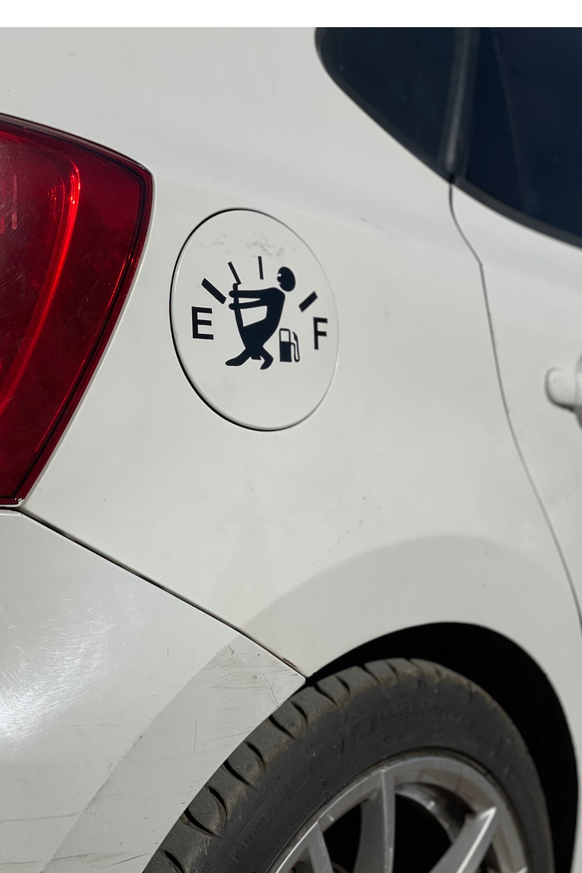 Araba Depo Kapağı için Siyah Dekoratif Sticker Etiket 12CMx8CM (1 Adet)