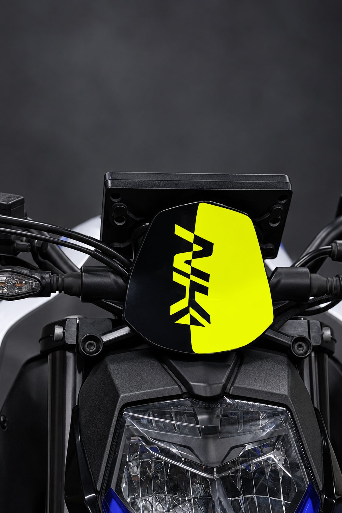 CFMOTO NK250 için Siperlik için NK Yazılı Kafa Detay Sticker (1 Adet)