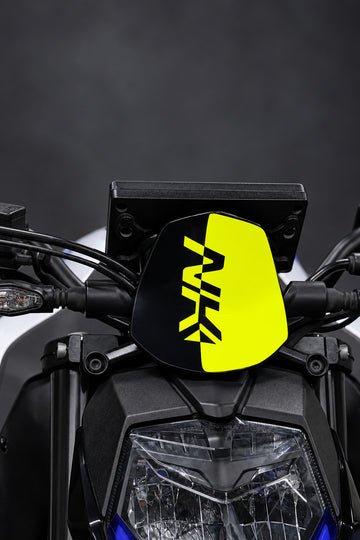 CFMOTO NK250 için Siperlik için NK Yazılı Kafa Detay Sticker (1 Adet)
