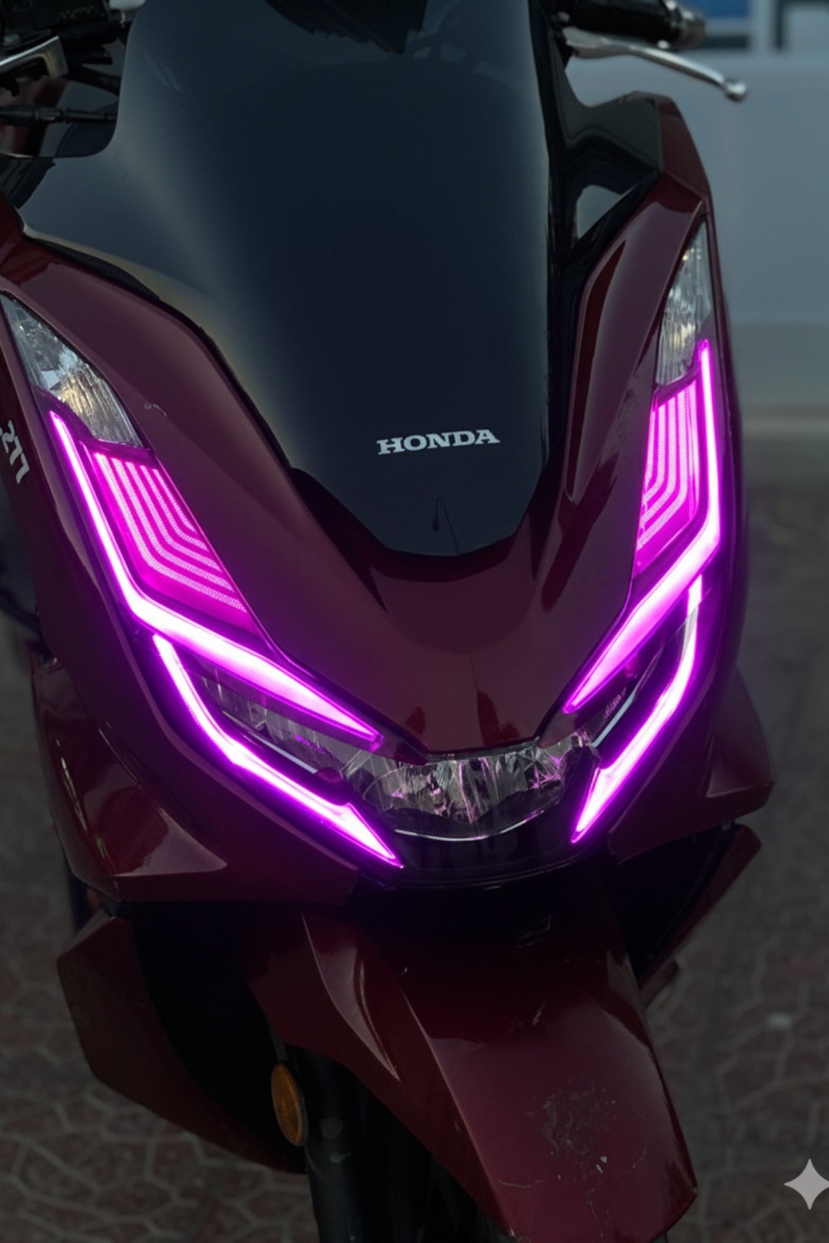Honda PCX için Kalın Full Kaplamalı Far Tasarım Film Sticker Seti (2021-2022-2023-2024 Model)
