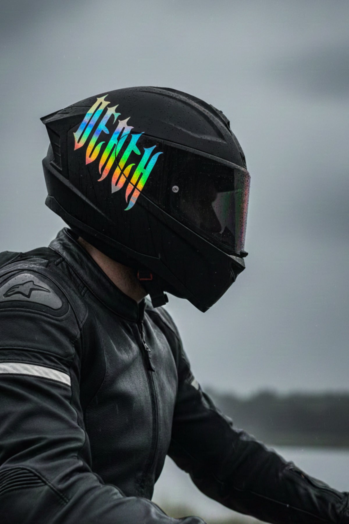 Kask için Sticker Gotik Yazı Tipiyle Death Sticker Etiket (Tek Taraf)