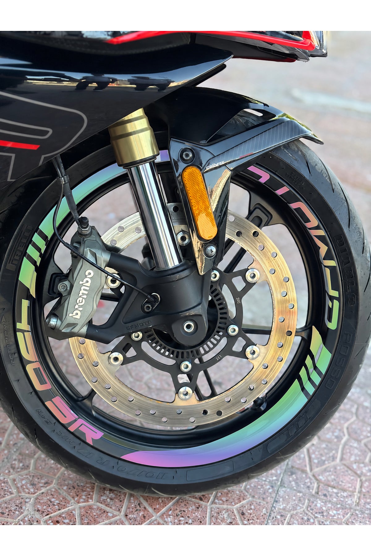 CFMOTO 450SR için Kalın Kesikli+Yazılı Jant Şeridi Sticker Seti (16 Parça Ön Arka Yeterli)
