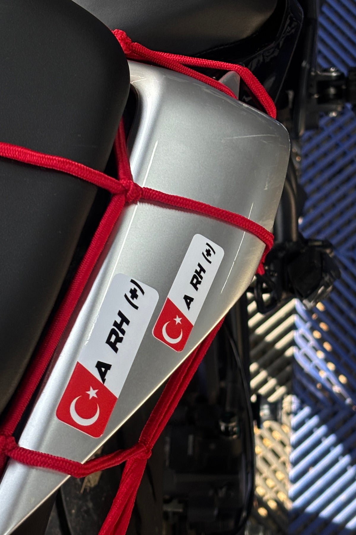 Motosiklet ve Kask için Kan Grubu Sticker Seti (2'li) (STİCKERDIR)