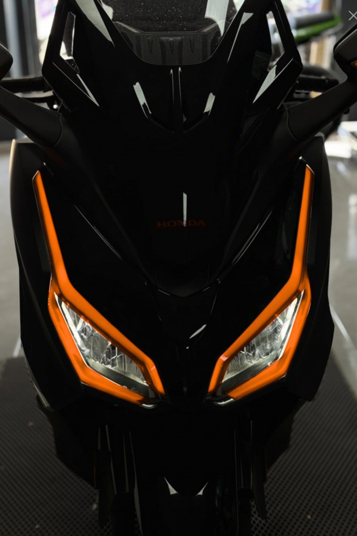 Honda Forza (2023-2025) için Far Filmi Sticker