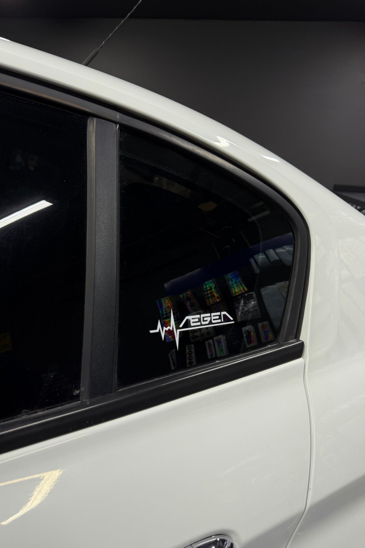Fiat Egea için Ritim Çizgili Egea Yazı Sticker 12CM(1 Adet)