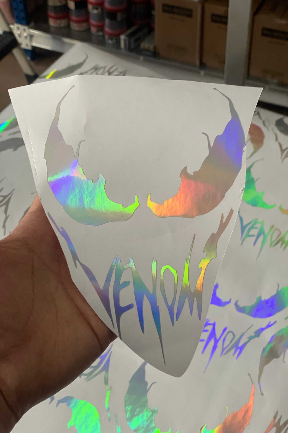 Dekoratif Hologramlı Parlak  Venom Sticker Motor-Araba-Kask için Etiket (1 Adet) Uyumlu