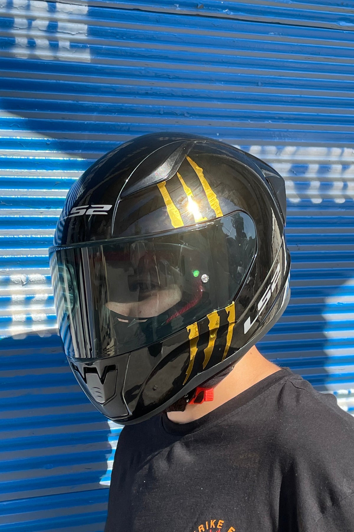 Kask için Gold Altın Renk Pençe İzi Sticker Etiket 18CMx6CM (1 Adet)
