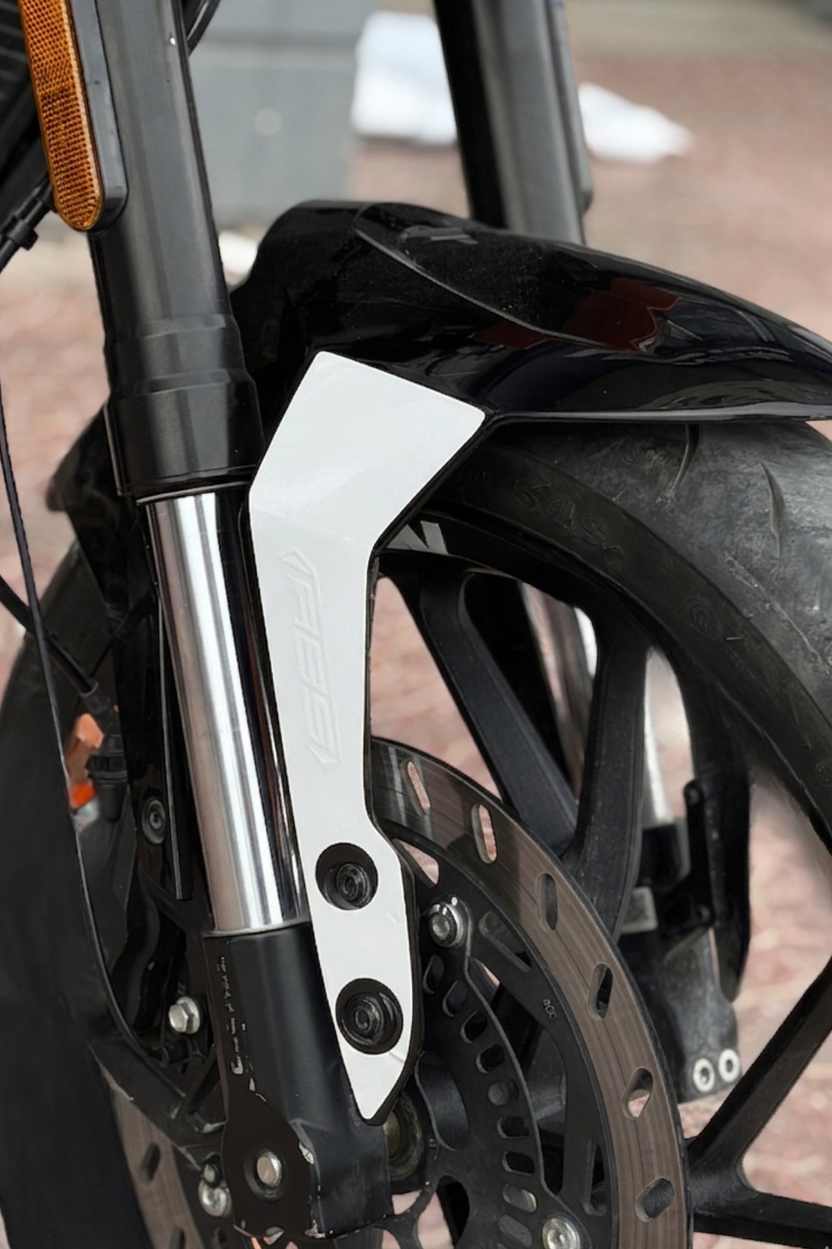 CFMOTO NK250 için Çamurluk Yanlarına Uyumlu Sticker Seti (Sağ ve Sol)