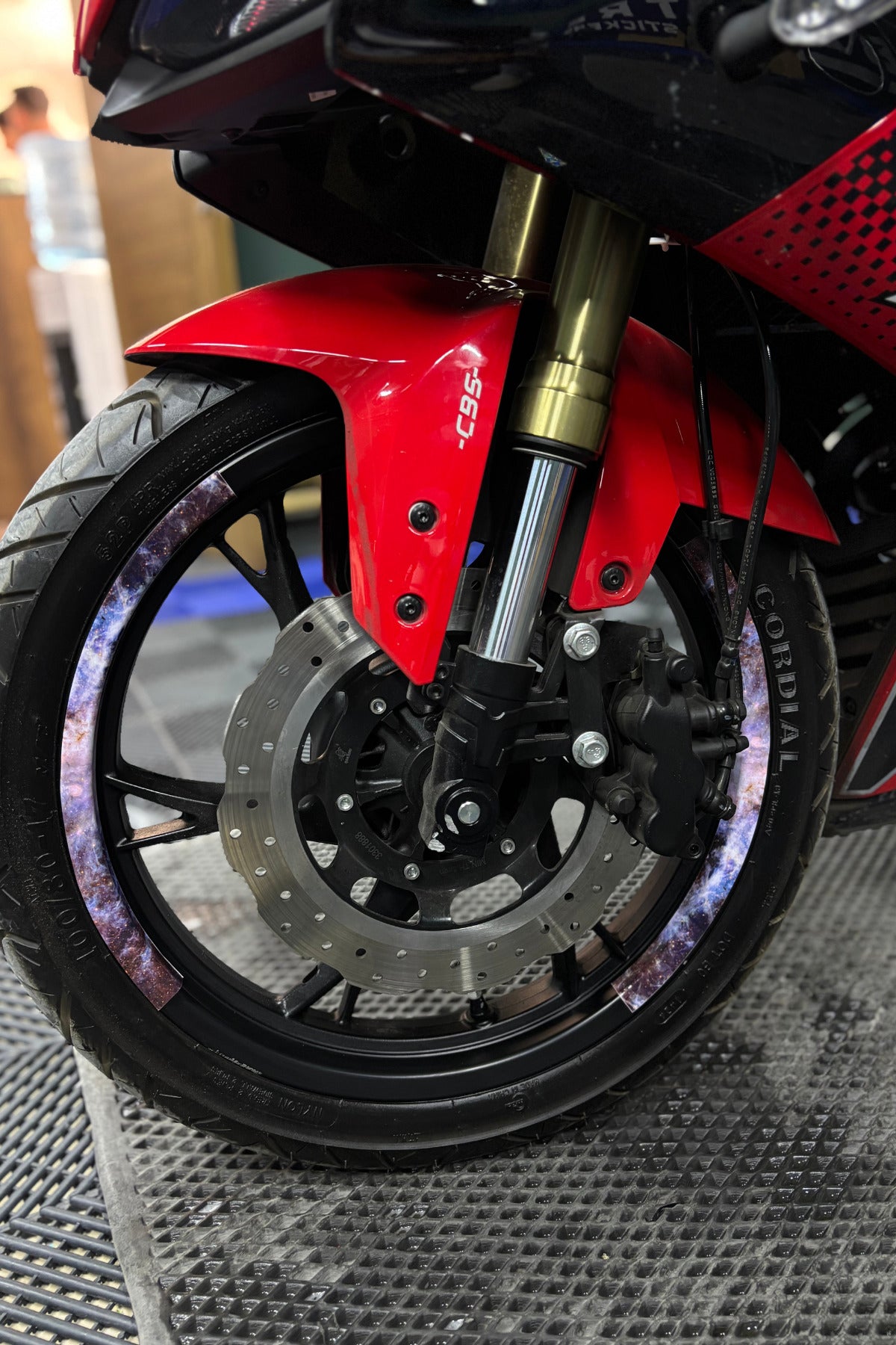 Motosiklet için 17 Inch Tüm Jantlara Uyumlu Çift Çeyrek Mermer Desen Jant Şeridi (8 Parça)