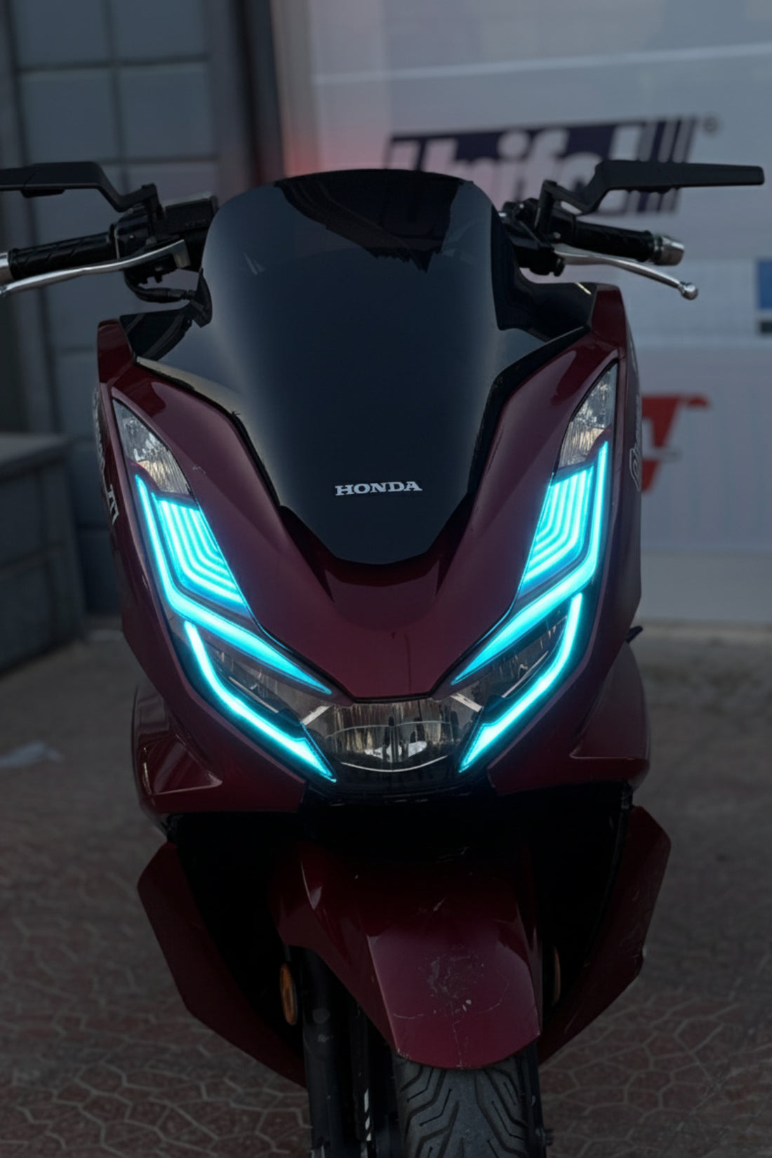 Honda PCX için Kalın Full Kaplamalı Far Tasarım Film Sticker Seti (2021-2022-2023-2024 Model)