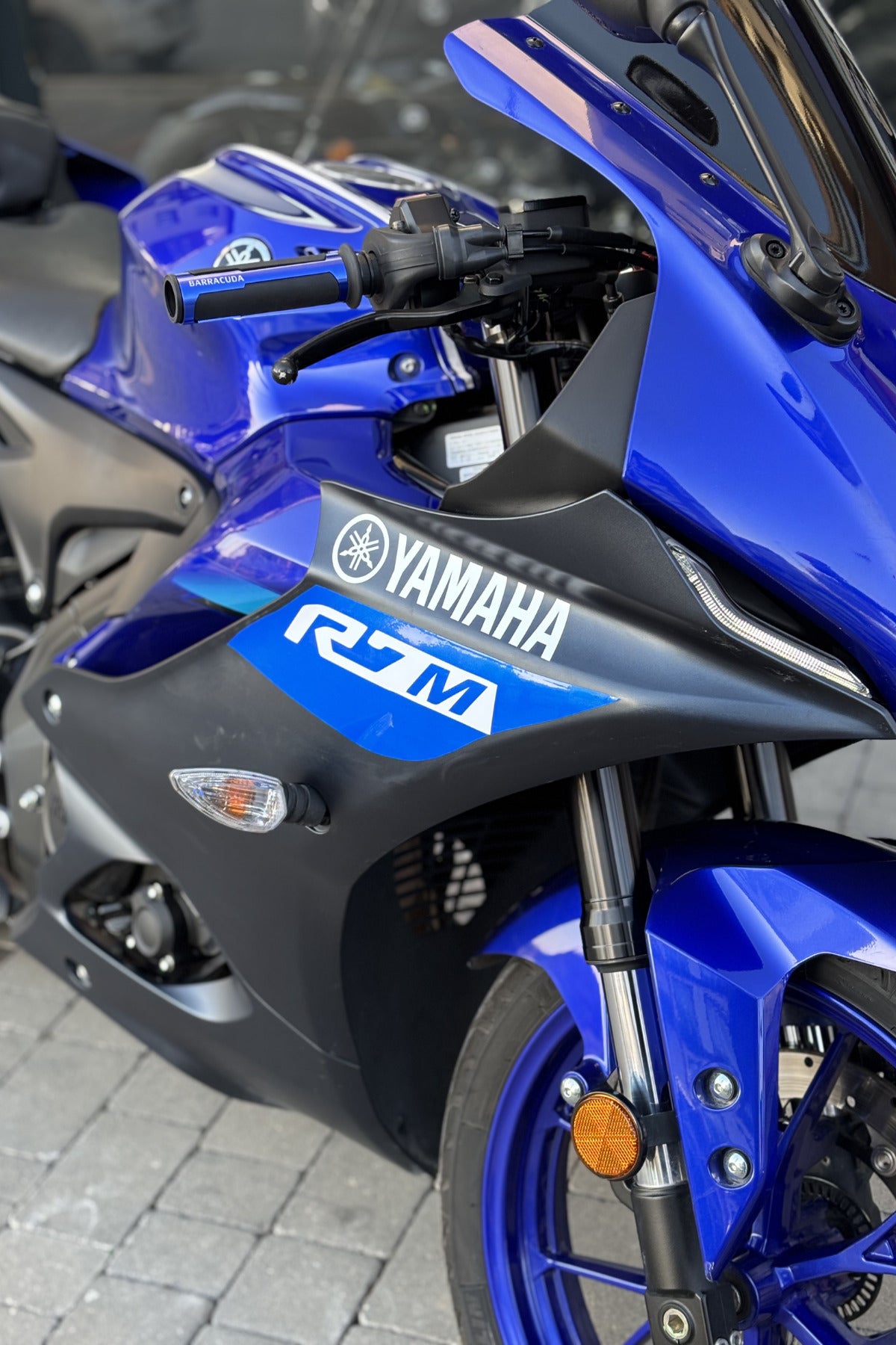 Yamaha R7M ve Yamaha Logolu Sticker Pack (Sağ ve Sol )